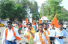 Hindu Mahasabha rejoices as Police Dept  says ‘No’ to  “Kiss of Love”